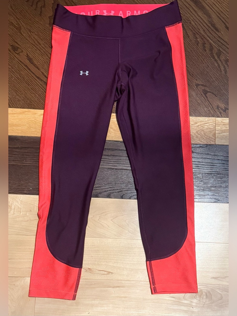 Under Armour Women’s HeatGear Compression Plum & Coral Colour Leggings
